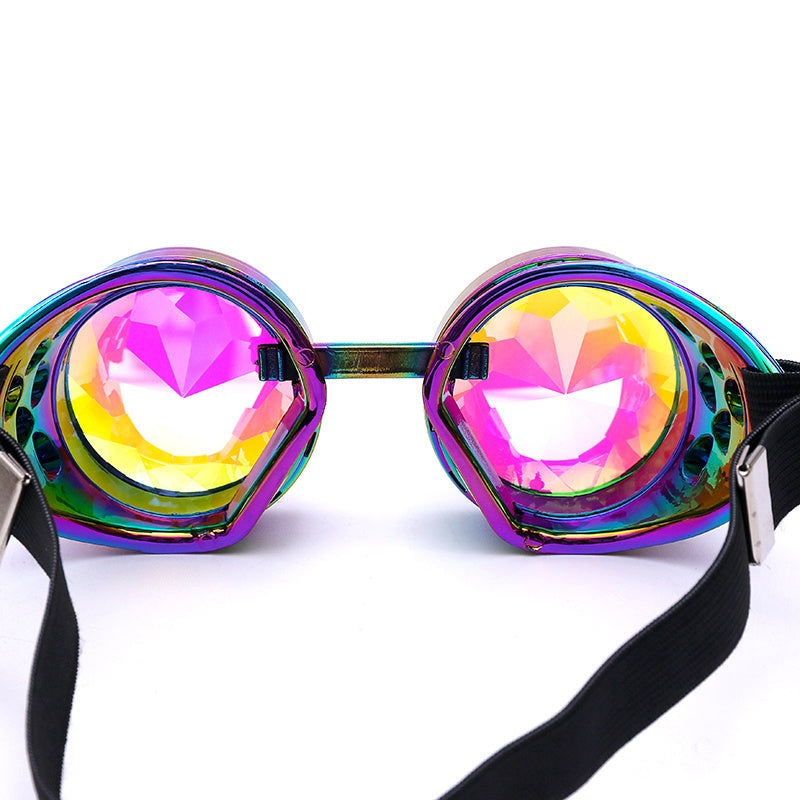 Avant-garde kaleidoscope goggles with dazzling crystal lenses and full-frame design for cosplay and parties.