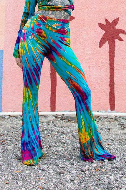 Turquoise tank & bell bottoms set